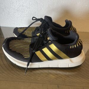 adidas Womens Swift Run Black Gold 2017 CG4145 Size 8 Running